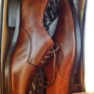 NIB!!! Men's Claiborne Dress Shoes!!